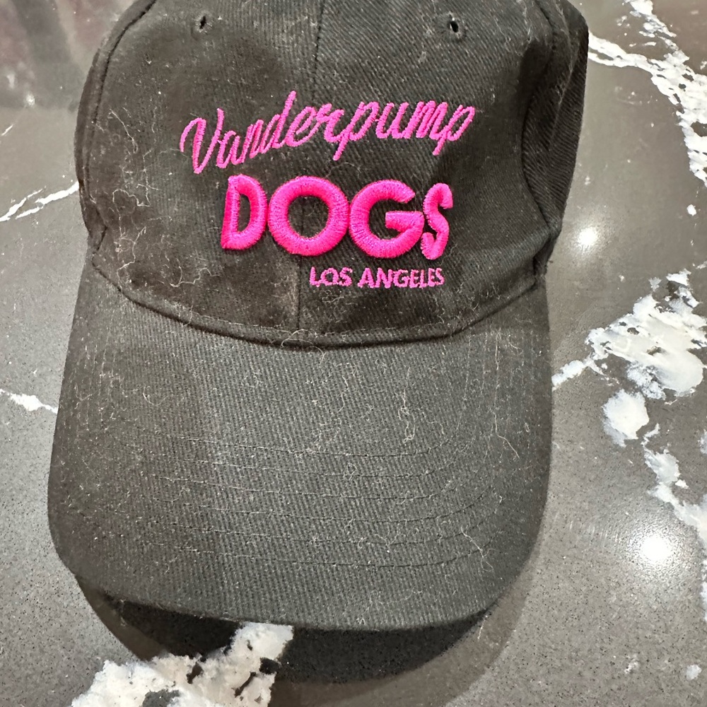 Los Angeles Black Cap with Pink Embroidery